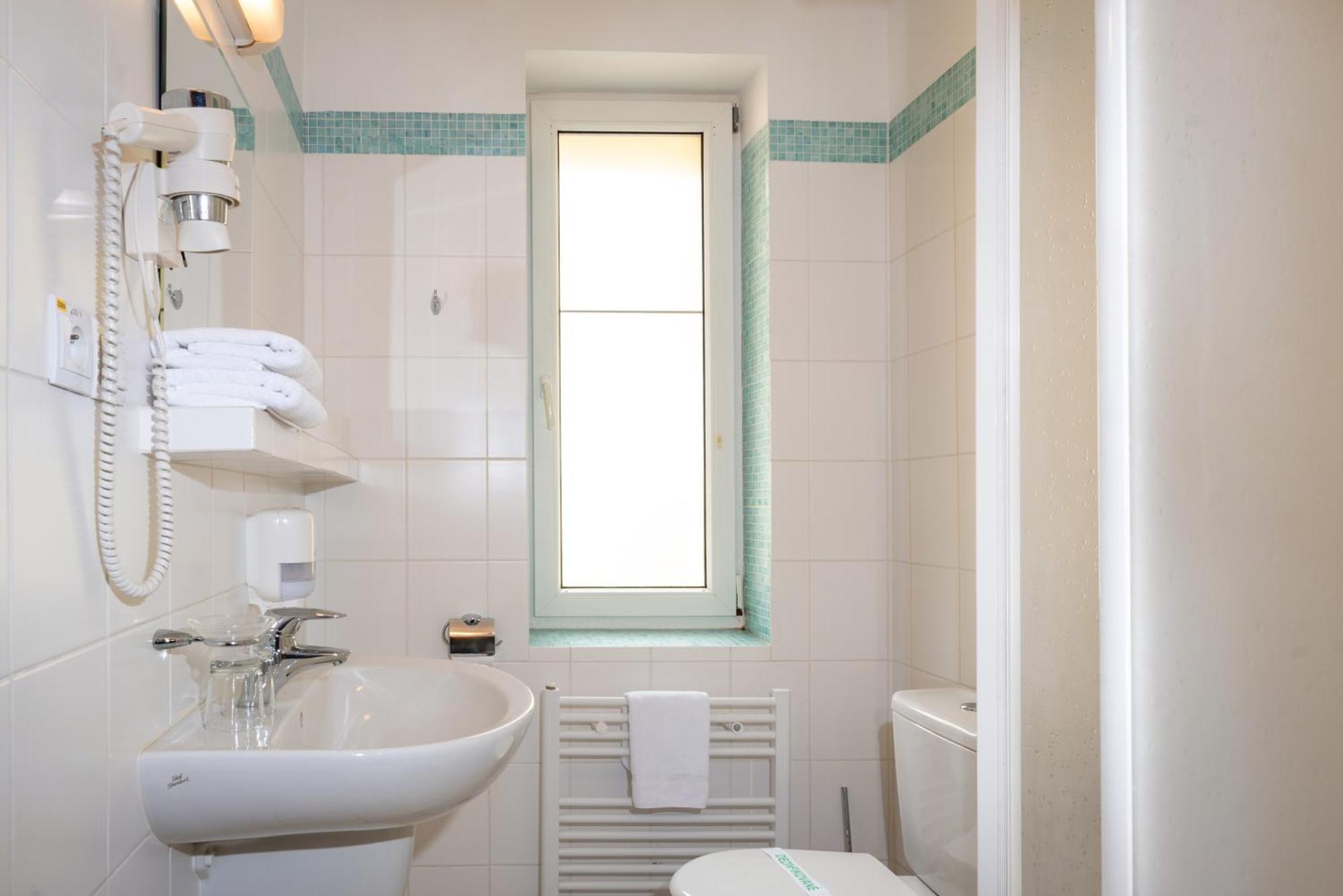 Horsky Hotel Remata Raztocno ภายนอก รูปภาพ